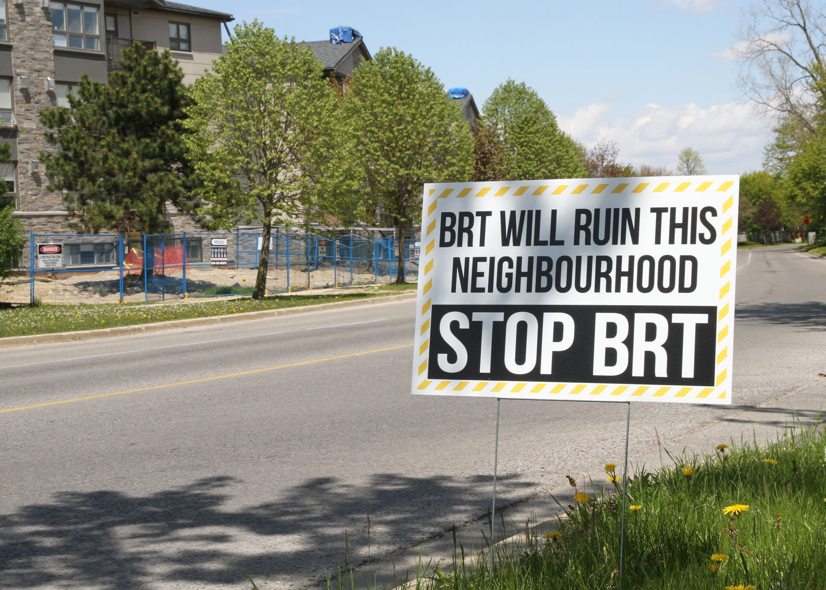 Anti bus rapid transit sign